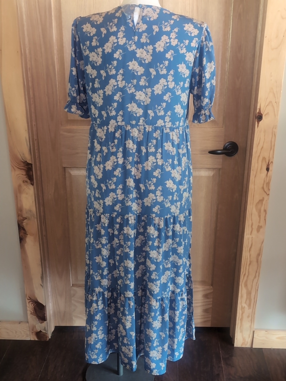 NWT Sz XL Pretty Garden Blue Floral Tiered Midi Dress - Picture 5 of 8